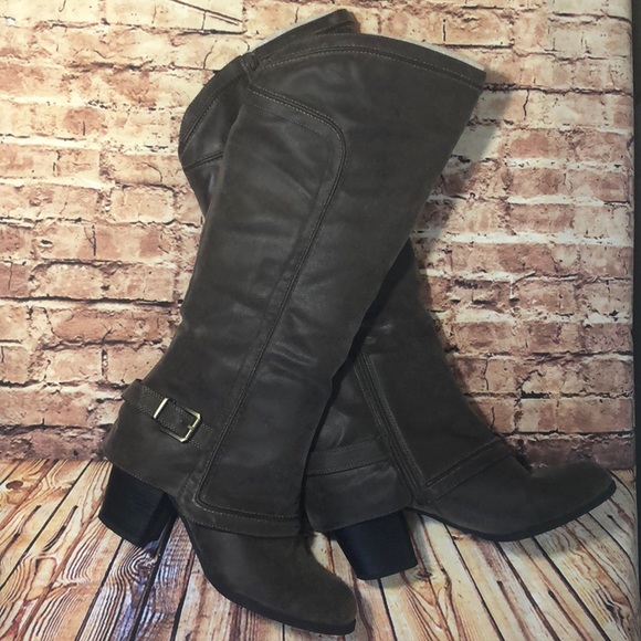 Fergalicious Shoes - Fergalicious Lexy Western Boots (Taupe)